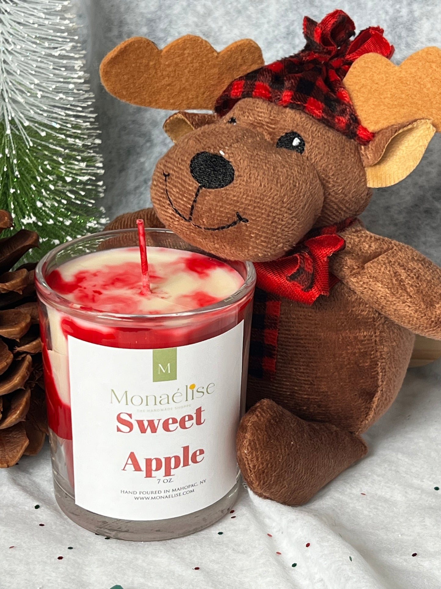 Sweet Apple Candle