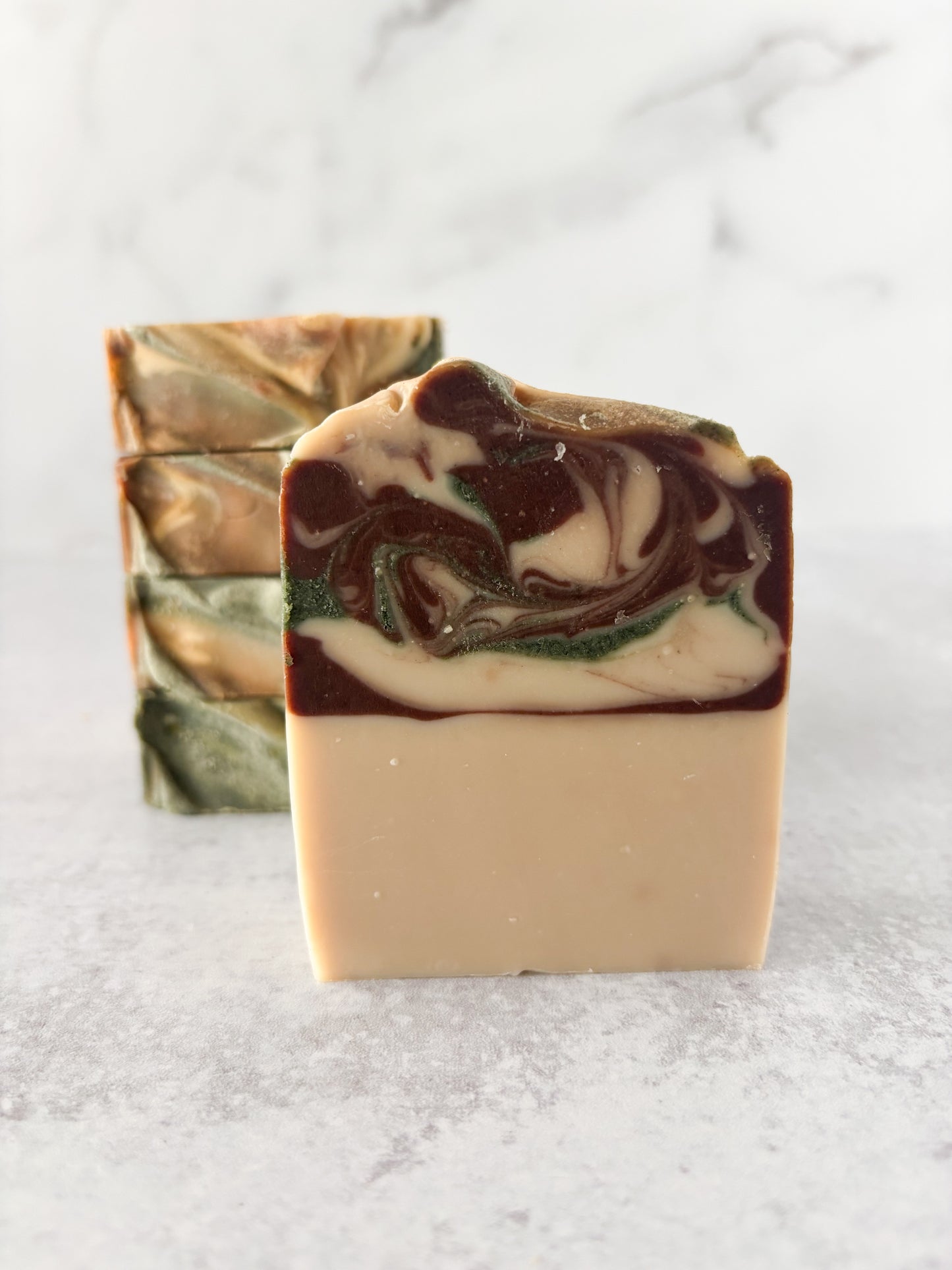 Sandalwood and Amber Bar